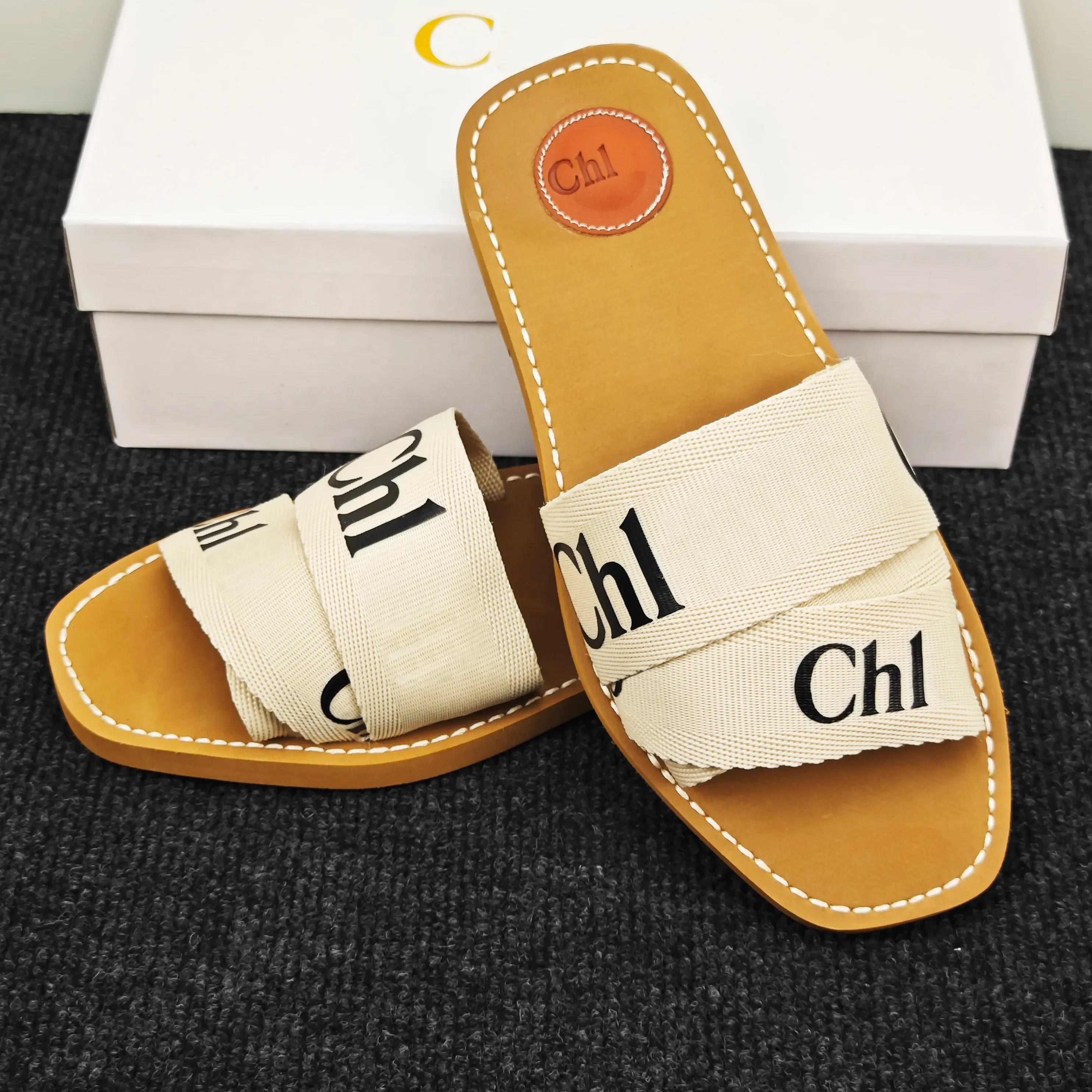 Designer Sandalen Woody Slippers Luxe Merk Canvas Vierkante muiltjes met platte bodem, veelkleurig kant Letter canvas pantoffels luxe merk chl01 sandles Maat 35-41