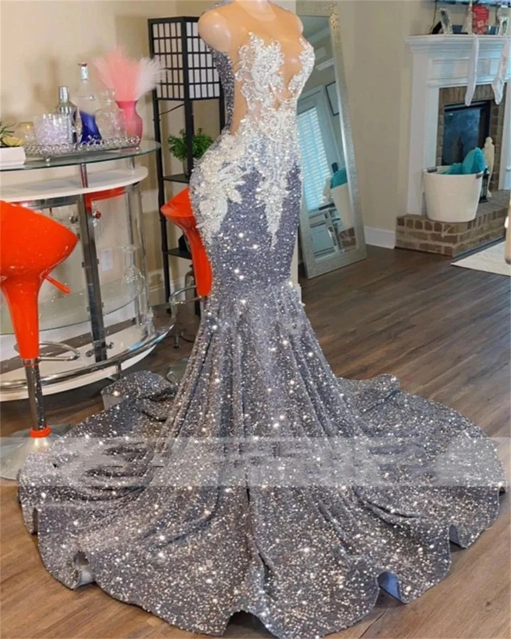 Glitter Silver Mermaid Prom Dresses Luxury Sheer Neck Applique Crystal Beaded Sequins Party Gowns Evening Gowns Robe BC15713