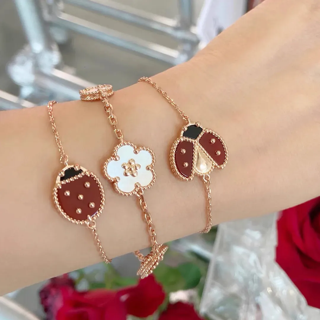 Trend European Selling Brand Rose Gold Bracelet Women Lucky Flower Spring Ladybug Luxury Jewelry Set 240220