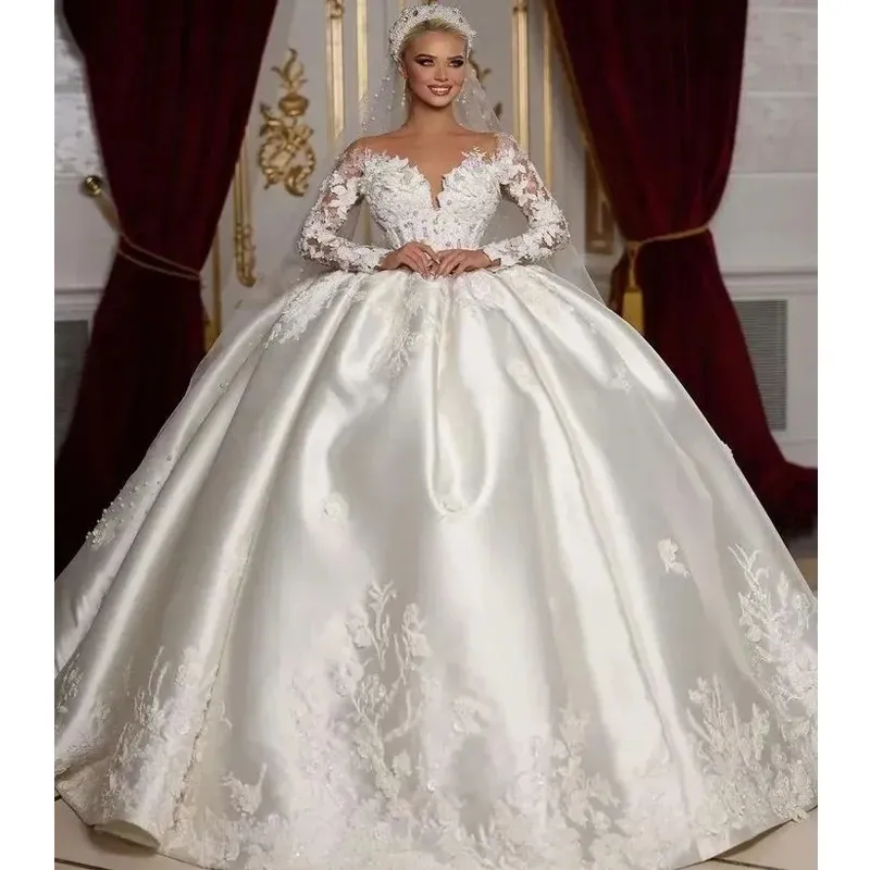 Robe de mariée princesse en Satin, col en cœur, manches longues, avec des appliques délicates et des perles, 2024, 328 328