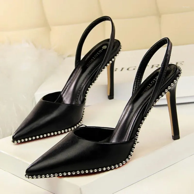 Sandaler Suede Pointed Ladies 2024 Rhinestone High Heel Women's Slippers Wedding Party Shoes Storlek 34-40 645 179 C