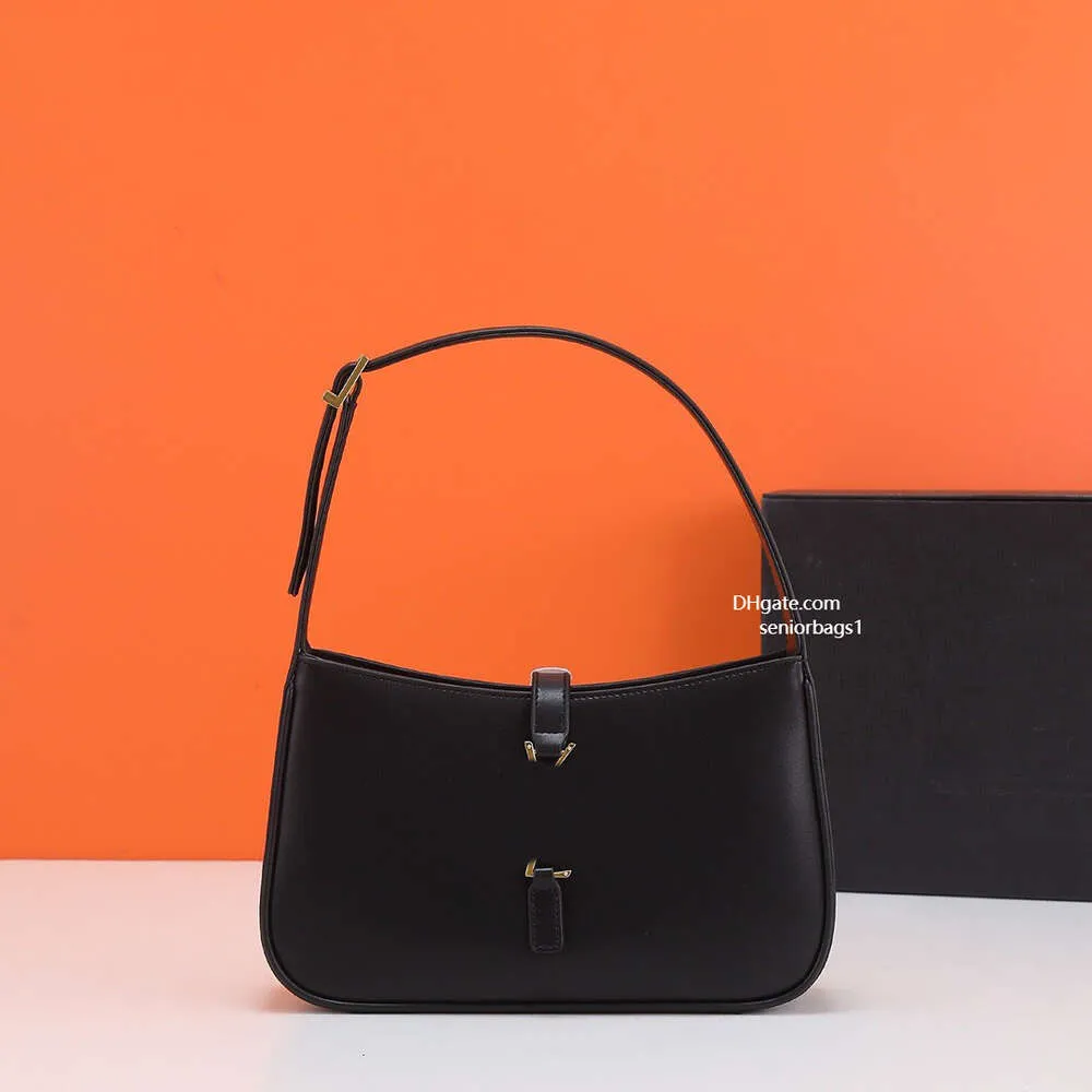 LE ABONNE [配送/関税込み] DELLA BAG BLACK 24e5d12c-0e03-45ab-8a5a-