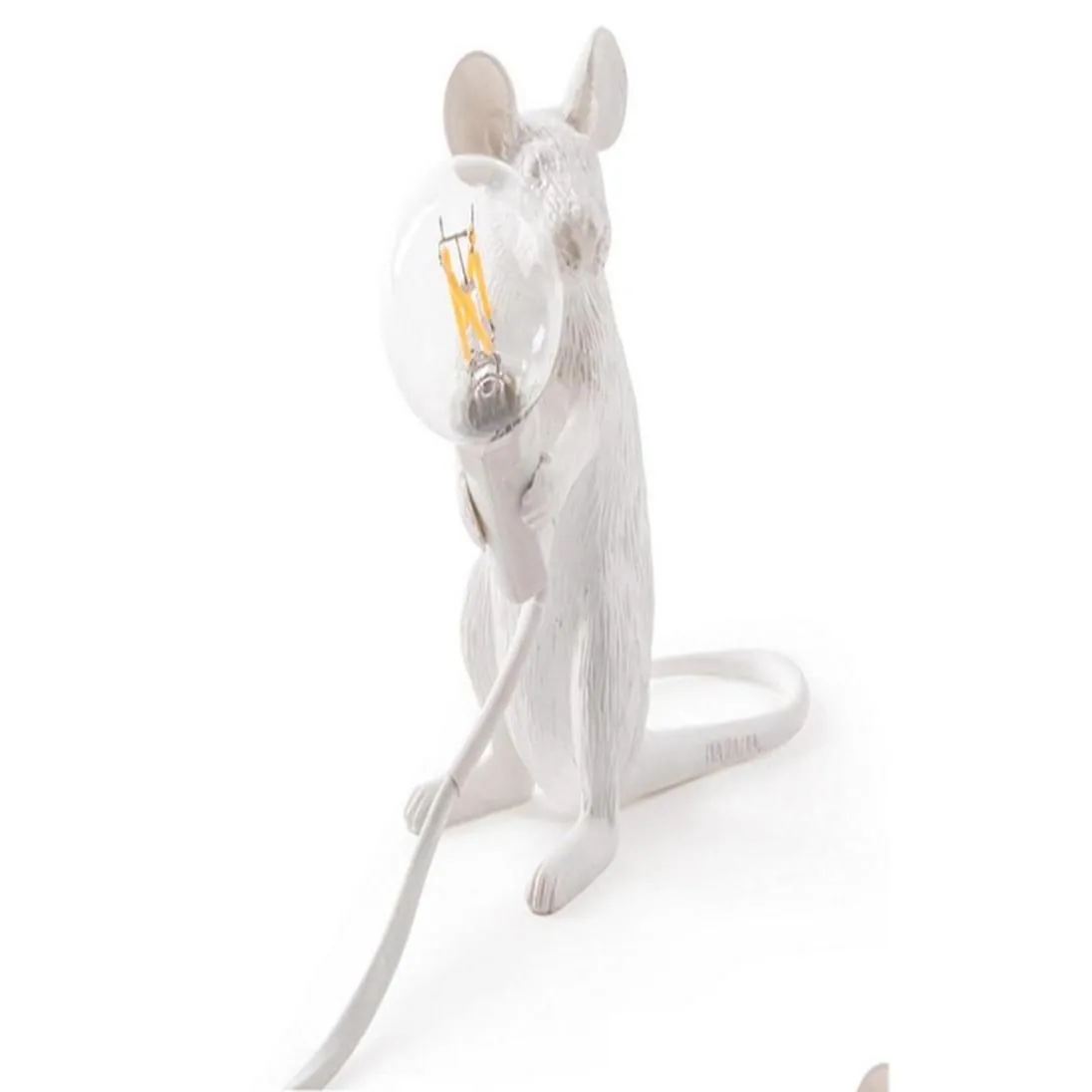 Articles de nouveauté Lampe de table de souris en résine moderne LED Rat Bureau Kids039Gift Chambre Décor Veilleuses Eu Plug Assis C09308303185 Drop Deliv Dhrw8