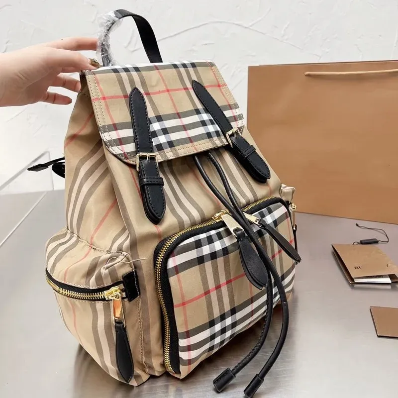 Yüksek kaliteli tasarımcı çanta kadın moda tasarımcı sırt çantası erkekler seyahat sırt çantası klasik kontrollü clamshell okul çantası sırt çantaları