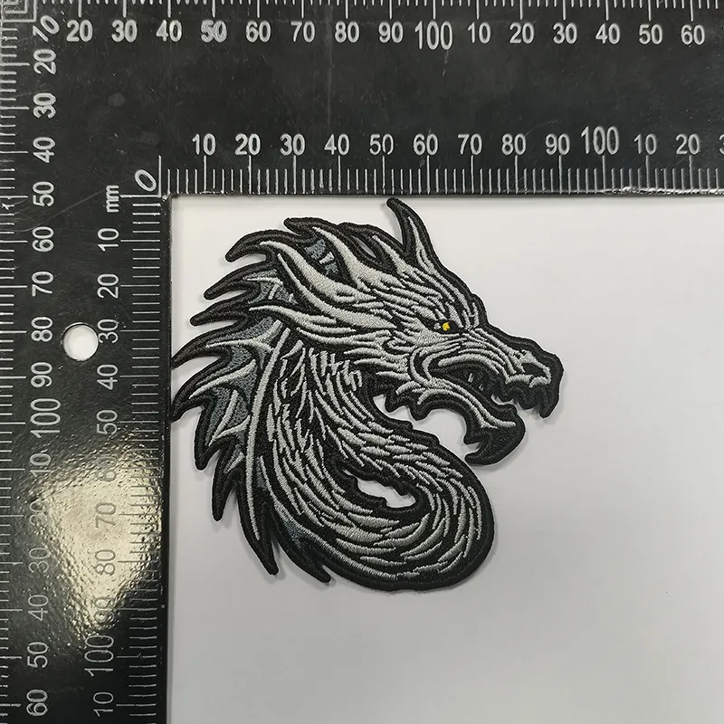 Dragon Logo Appliques Akcesoria haftowe plastry DIY odzież szycie niestandardowe logo na haftowanych łatach