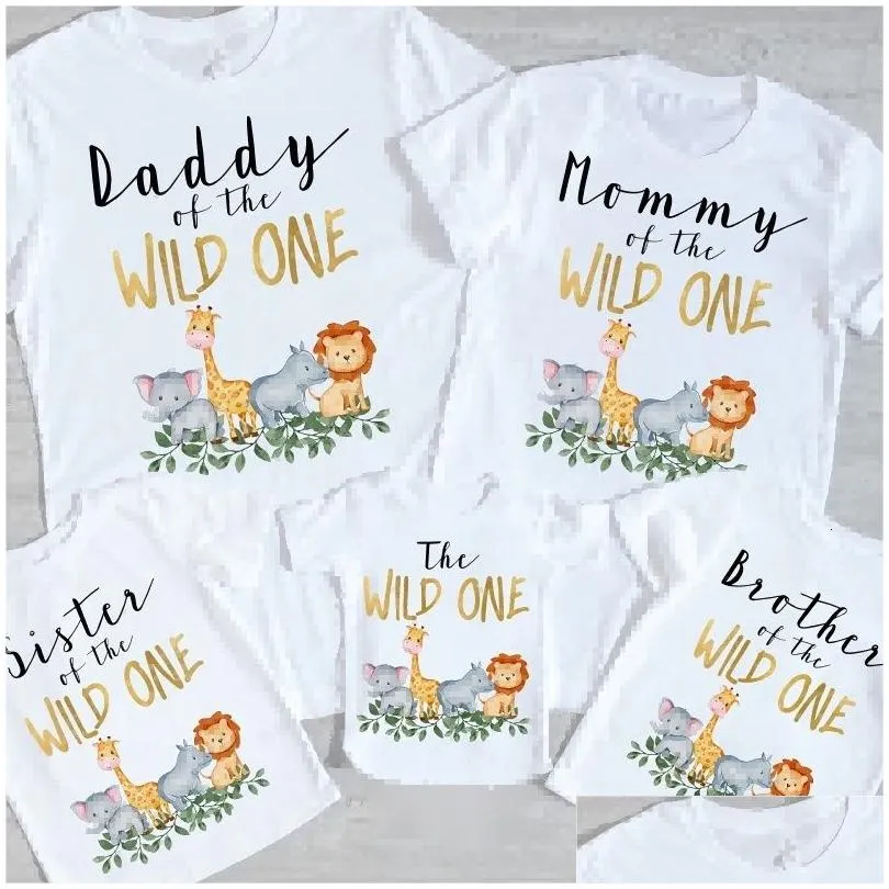 Family Matching Outfits Wild One 1St Birthday Tee Boy Safari Zoo Jungle Clothes Funny Tshirts White Party Tshirt Drop Delivery Baby Dhs5J