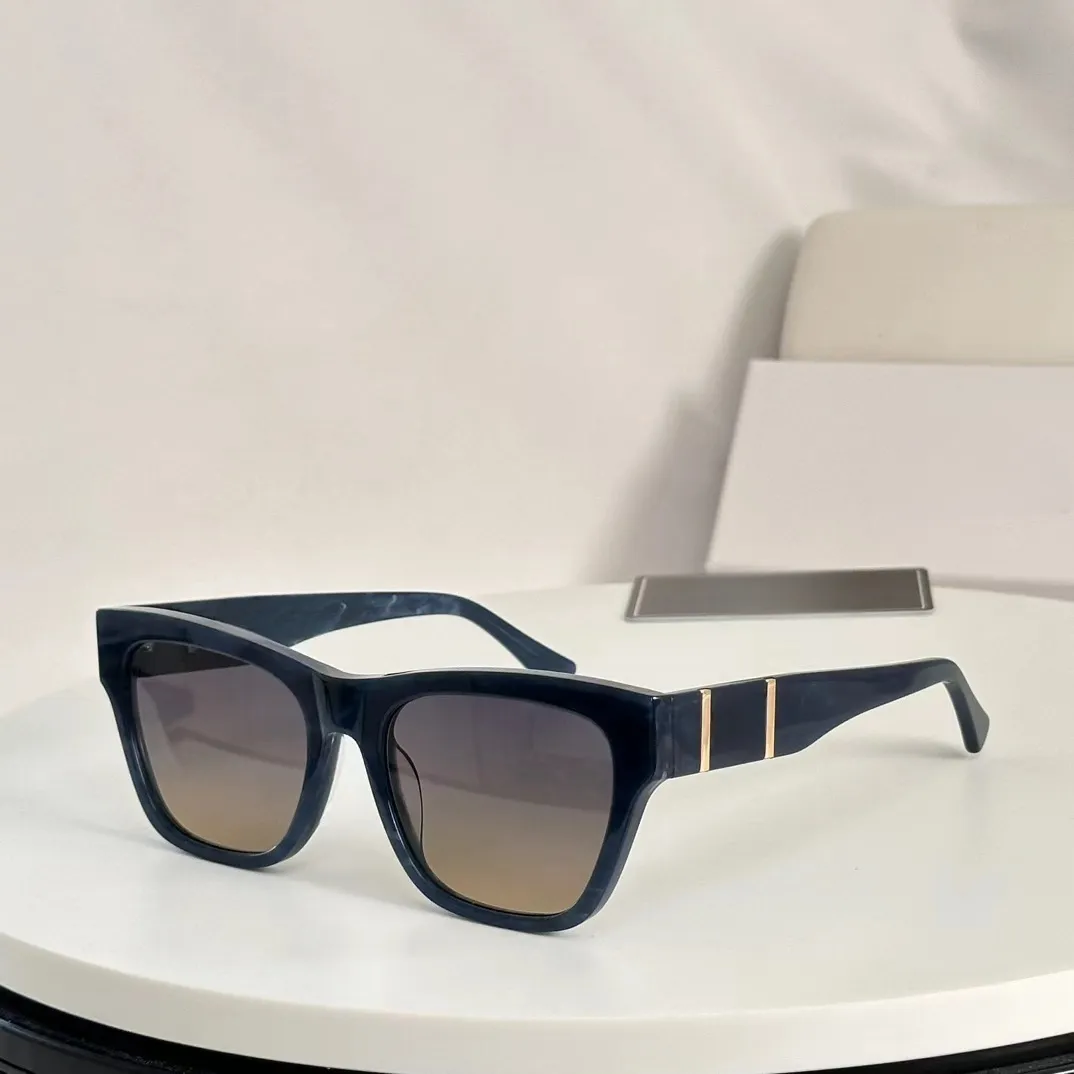 Designer Classic Protective Sunglasses pour hommes et femmes.