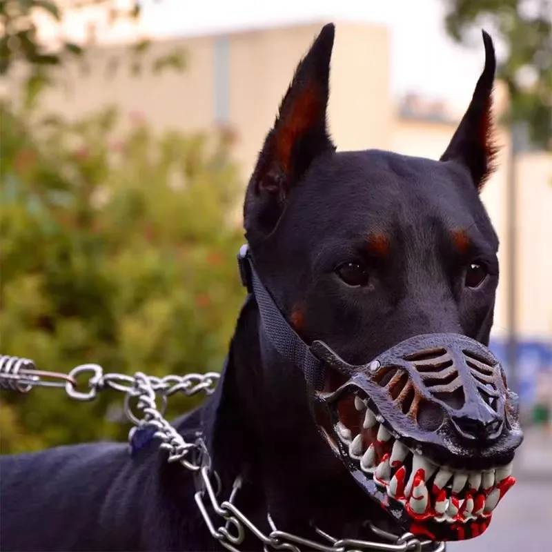 Maulkörbe Werwolf Zombie Hunde Maulkorb mit Blut Lustiges Hundezubehör Gruseliger Maulkorb bestes Halloween-Geschenk