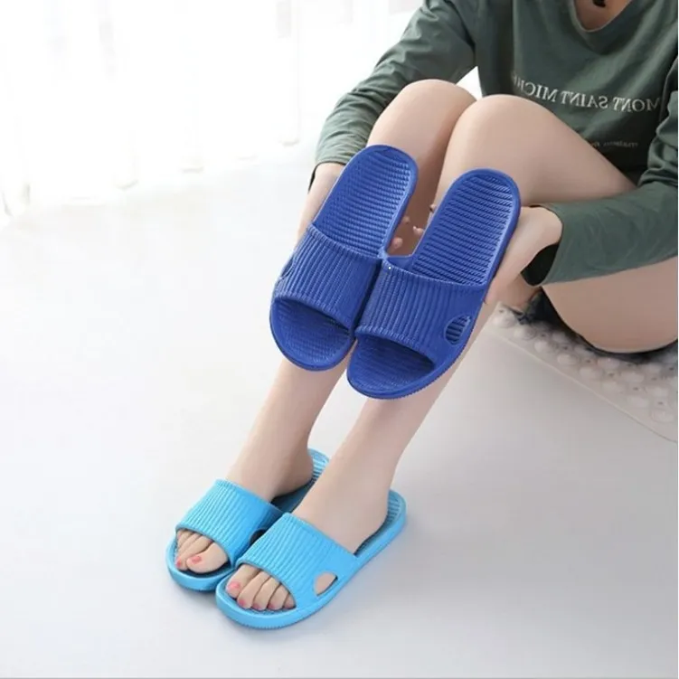 2024 Mode eva rubberen pantoffels effen kleuren falt zomerstrandschoenen badsandalen blauw zwart