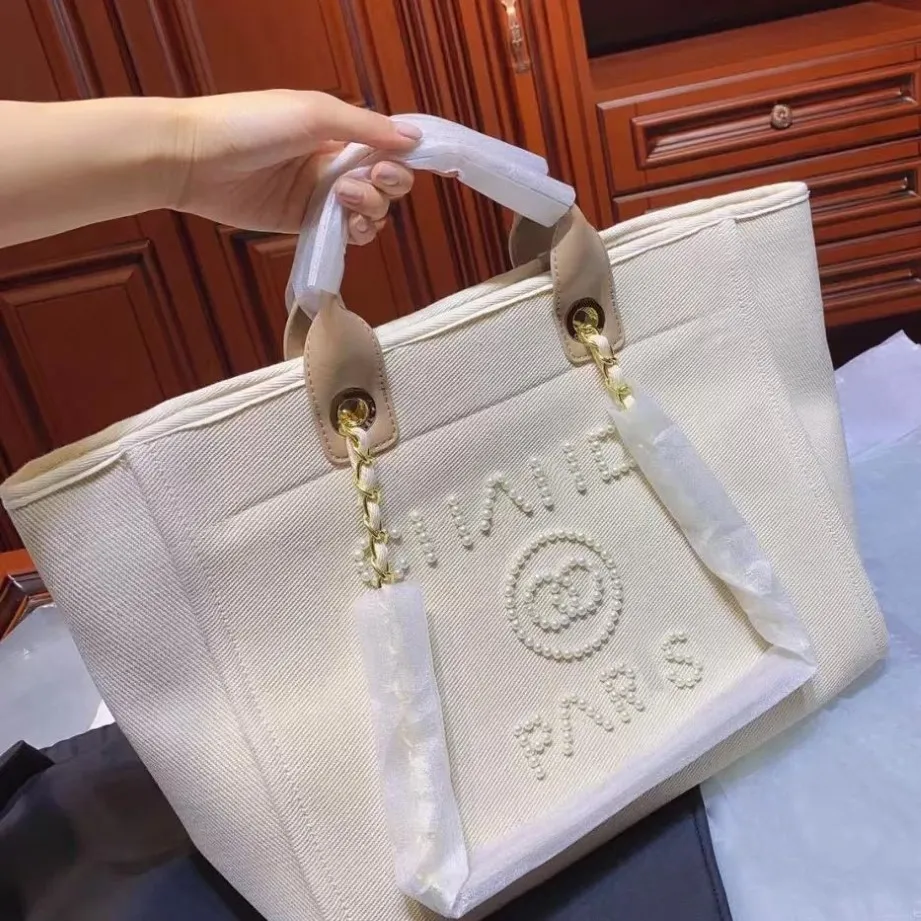 Le sac fourre-tout dame célèbre designer cool pratique grande capacité sacs à main à bandoulière bandoulière grand porte-monnaie carré décontracté c237B