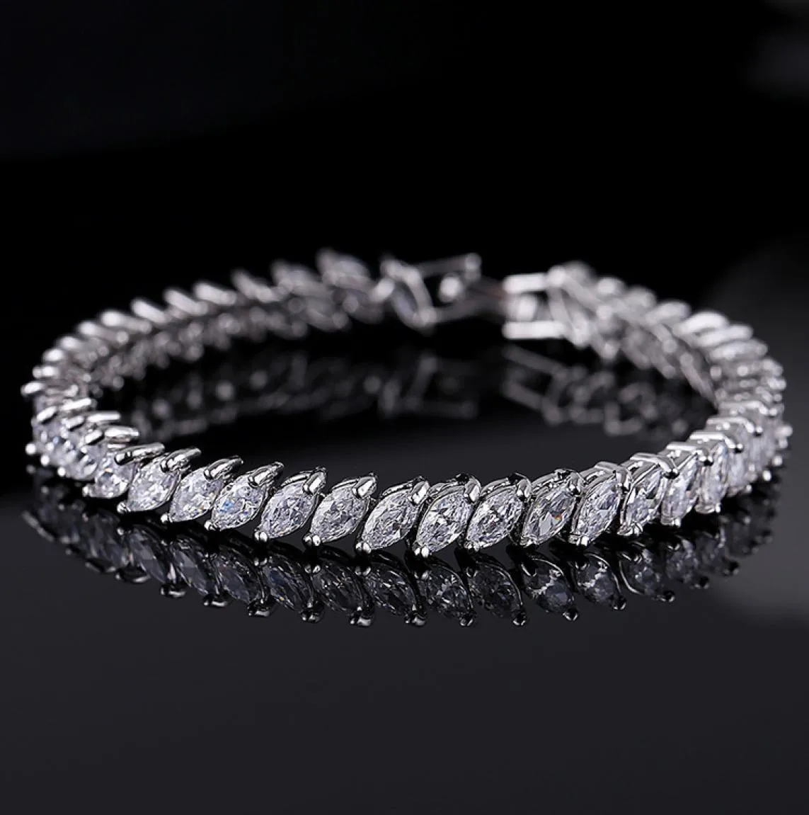 SilverGold – bijoux de mariage en cristal, bracelets pour femmes, bijoux fantaisie, zircone cubique, diamant, chaîne de mariée, 7841500