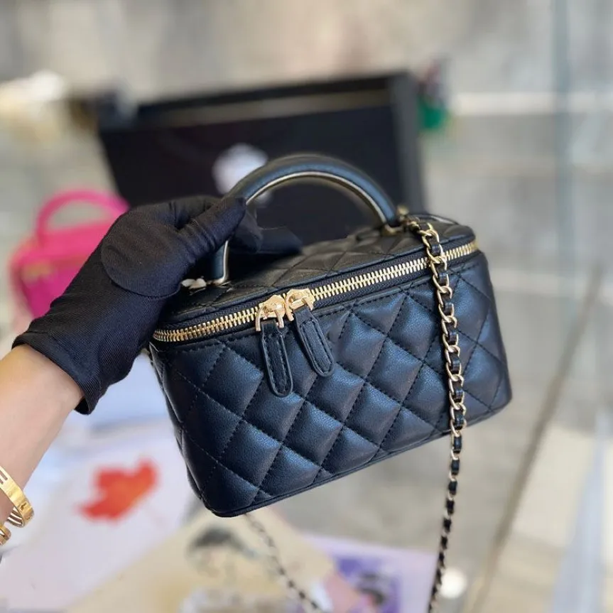 DHgate.com:Womens Gold Chain Quilted Leather Vanity Bag with DHgate.com:Womens Gold Chain Quilted Leather Vanity Bag with
