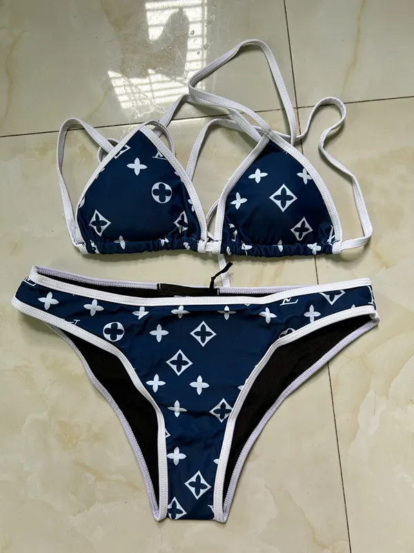 Women Bikini Set Bur Sexy Clear Pasp Kształt Swimsuits Projektanci Kąpiel Kąpiel Kąpiec Modna plażowa ubrania letnie ubrania dla kobiet w stylu kąpiel