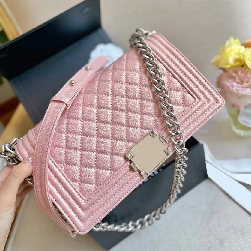 22F W Iriserende parelachtige klassieke flap gewatteerde jongenstassen met zilveren metalen hardwareketting Crossbody schoudertas Designer handtassen B228y