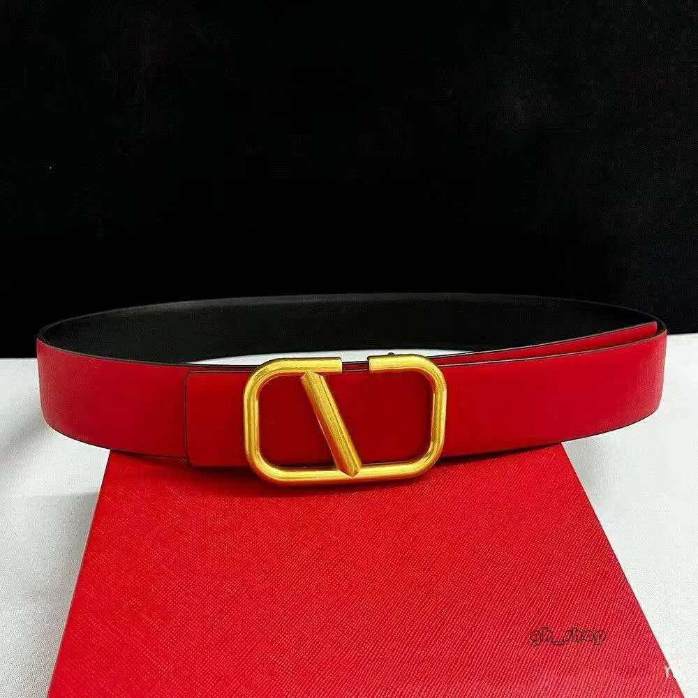 Valentino Belt Mens unisex Ny slät V -formad spänne - Reversibel äkta läderklassiker och snyggt perfekt för byxor 3,8 cm bredd hög kvalitet 641 Alzi 0LBP