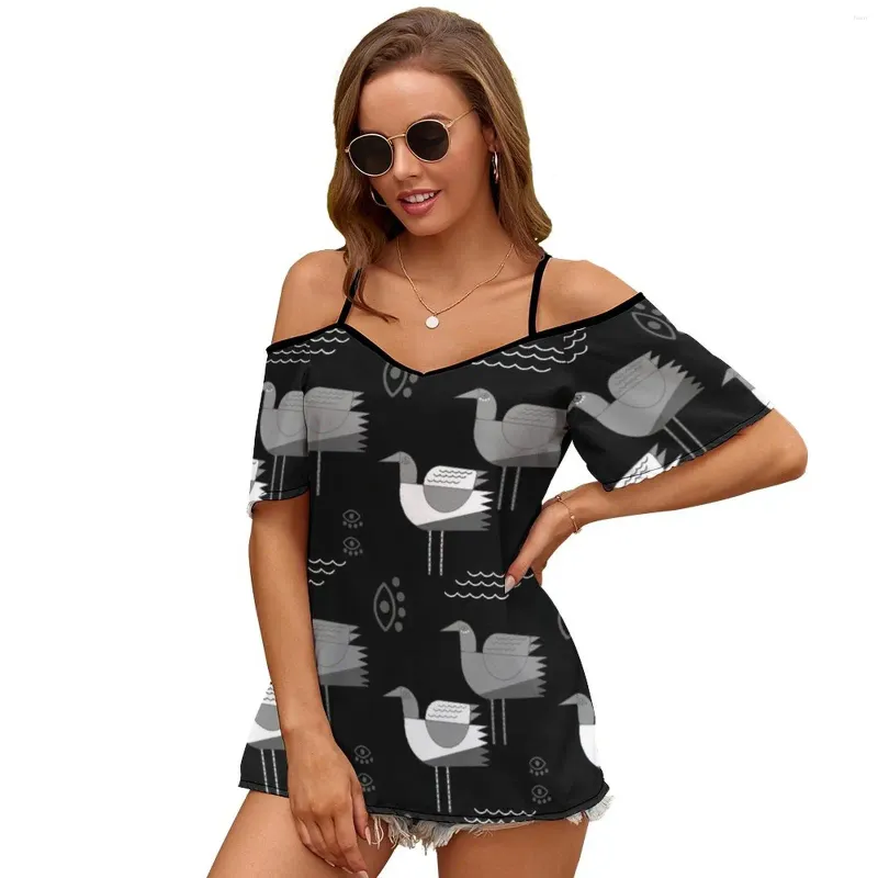 Women's T Shirts Seagulls And Eyes Black Print O-Neck Off-The-Shoulder Top Short-Sleeved T-Shirt Ladies Streetwear Birds Bird Graphic