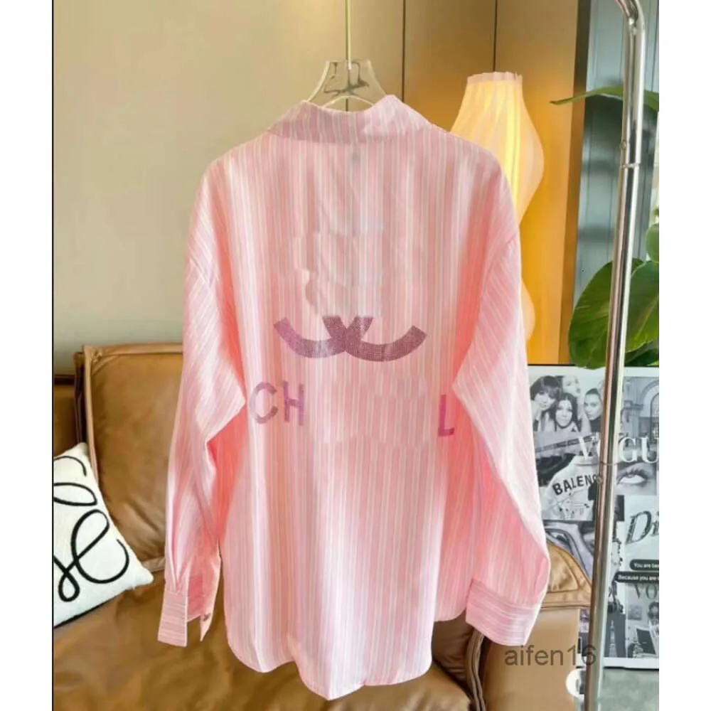 High-end op maat gemaakt luxe designer damesshirt oversized geborduurd los plus size gestreepte roze revers lange mouw toplaag zonbeschermende kleding