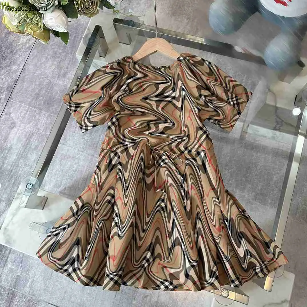 Nova menina vestido xadrez impressão bebê saia plissada tamanho 100-150 crianças roupas de grife manga curta criança vestido 24fev20