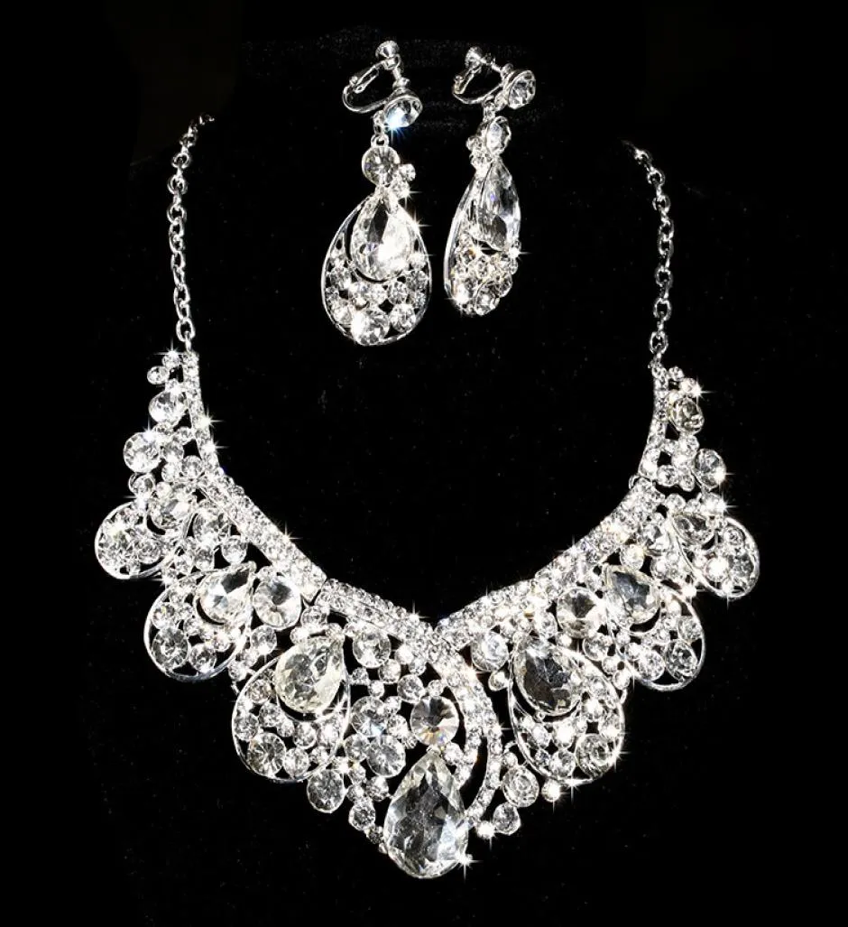 Ensembles de bijoux de mariée élégants en perles simulées, couleur argent, colliers et boucles d'oreilles en cristal, ensembles de bijoux de mariage à la mode9361024