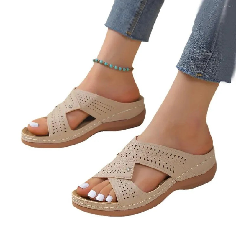 Sandaler tofflor kvinnor sommarskor kvinna eleganta låga klackar zapatos mujer kil kilo huve damer 43