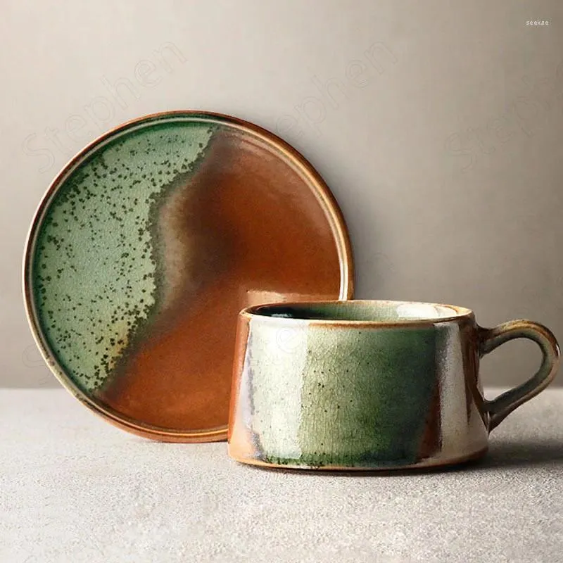 Tazze Tazza da caffè in ceramica con cambio al forno dipinta Tazze da latte moderne con smalto a colori giapponesi con piatto Articoli per acqua da tavolo per ufficio a casa