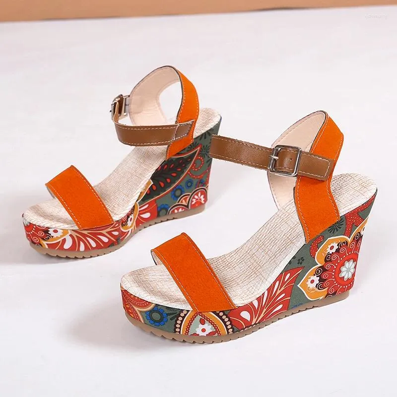 Nette schoenen Hoge hak Informeel Moderne sandalen Gesp Volwassen Dames 2024 Gemengde kleuren Sleehakken Klassiekers Dames