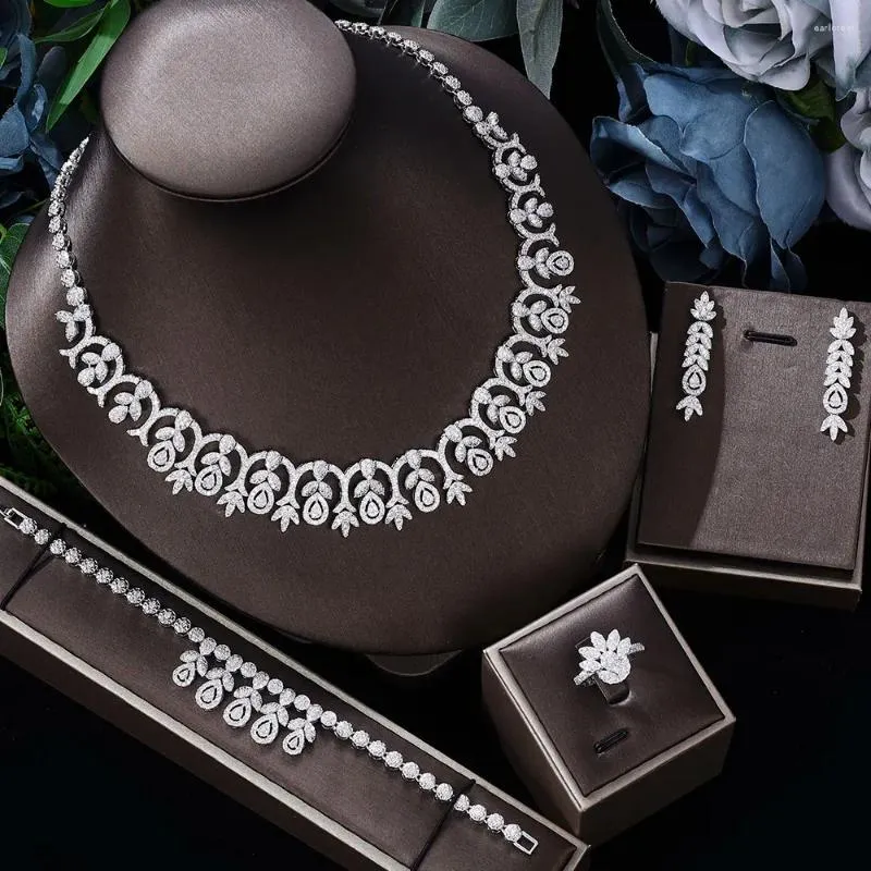 Halsbandörhängen Set 2024 Cubic Zirconia Jewelry Four Piece Wedding Dubai Full Women's Party