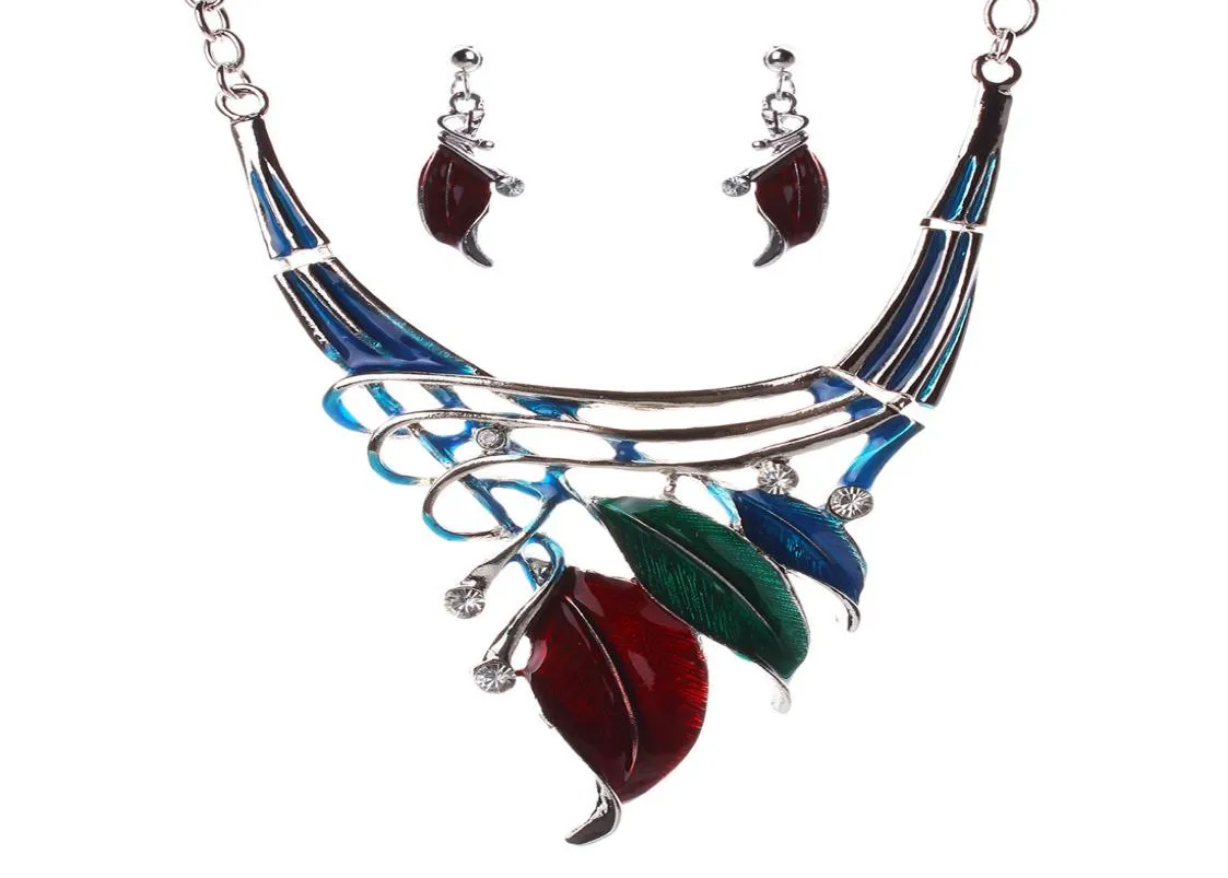 Conjunto de pendientes y collar esmaltado de aleación estilo hoja, 5 colores, collares llamativos para mujer, conjuntos de joyería Boho Holiday1838665