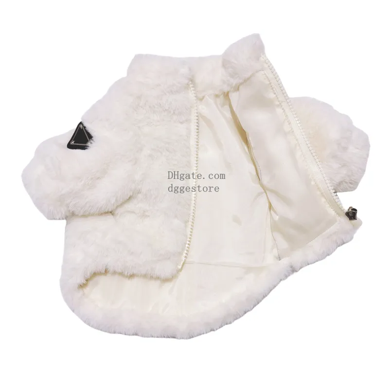 Winter Dog Apparel Designer Dog Clothes Luxury Dog Faux Fur Coat Turtleneck Puppy Sweater Cold Weather Pets Jacket Warm Outfit Jackets for Small Medium Dogs White 904