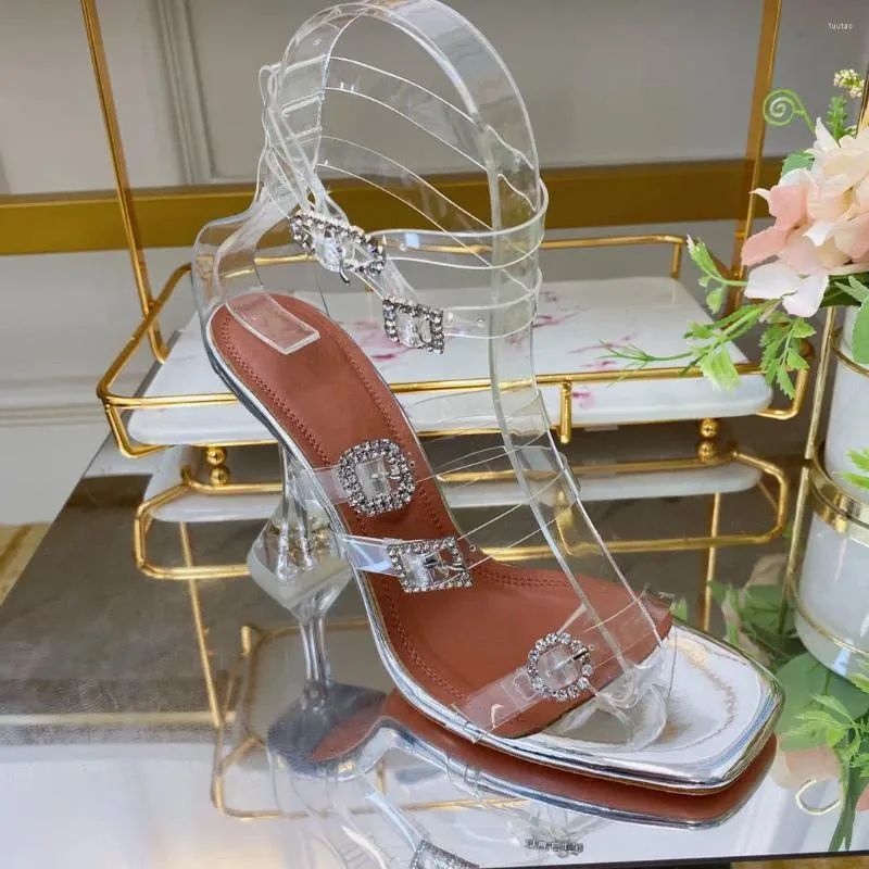 صندل مصمم أزياء أزياء أحذية حقيقية جلدية PVC واضحة كريستال سترابي الكعب العالي الصدرية دي لاس موخير 2024