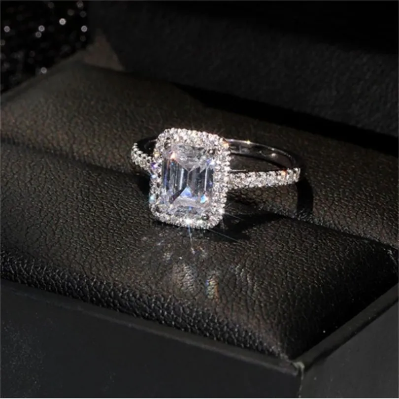 Bague de promesse de diamant de laboratoire taille émeraude 2ct, ensembles de bagues de fiançailles en argent sterling 925 pour femmes, bijoux de fête de mariée2496