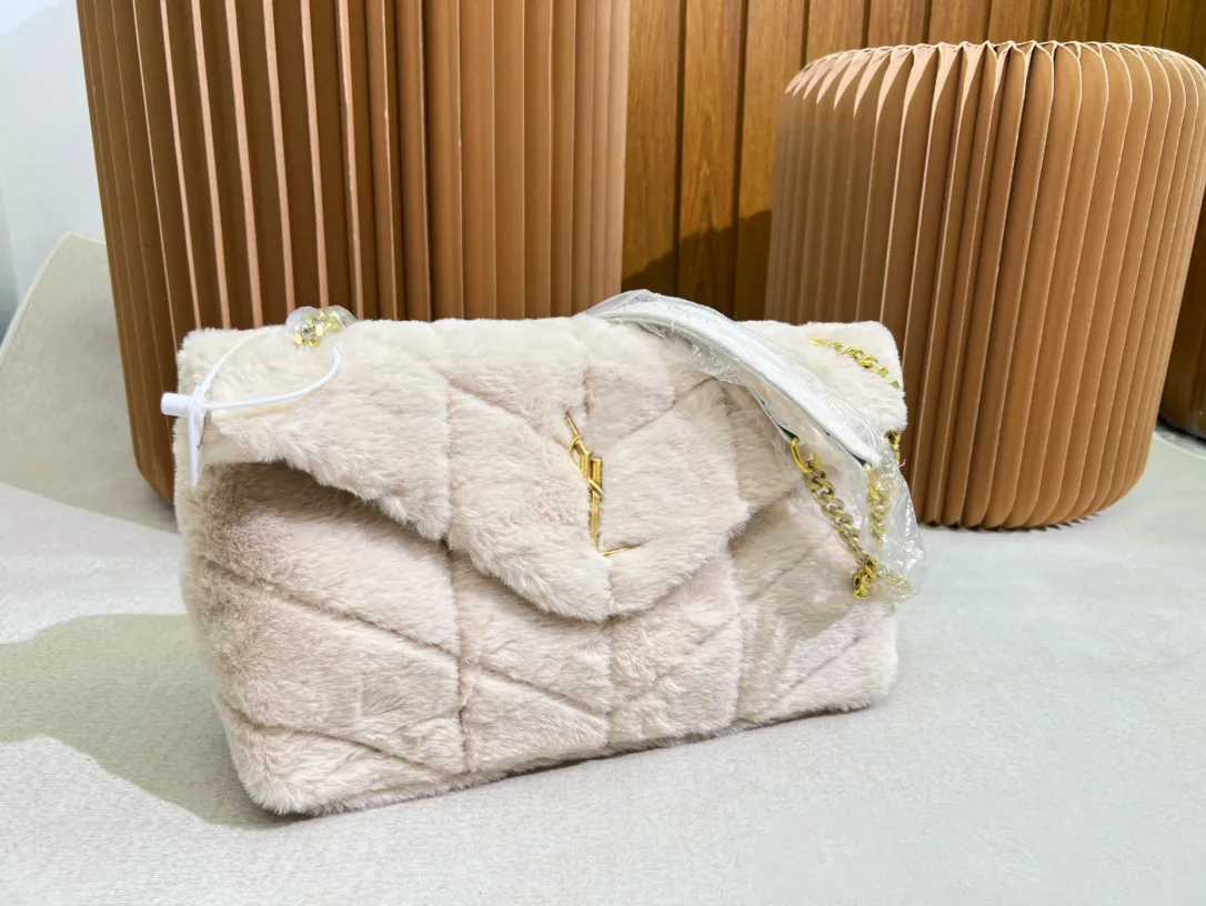 Lüks çapraz gövde çanta çanta kadın omuz tasarımcısı kayışlar zincir torba debriyaj kanat çantaları cüzdan kontrol eyer çantası alışveriş çantaları