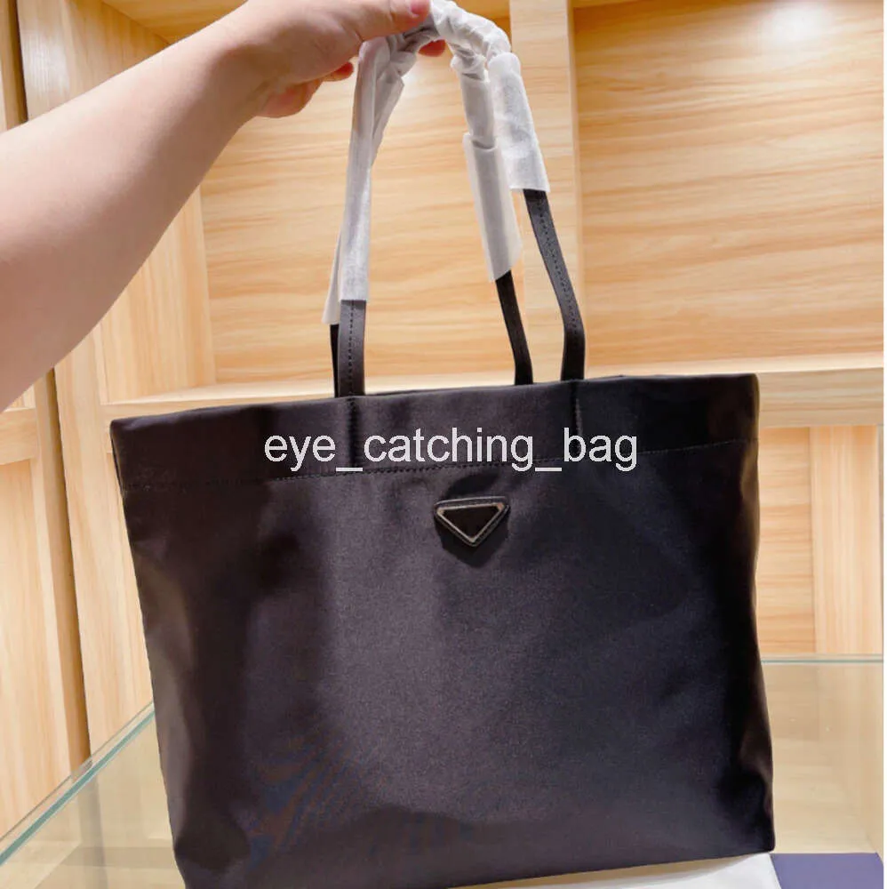 2024 Large Black Womens Shoulder Bags Big Size Casual Tote Bag Quality Nylon Crossbody Female Travel Shopper Handba