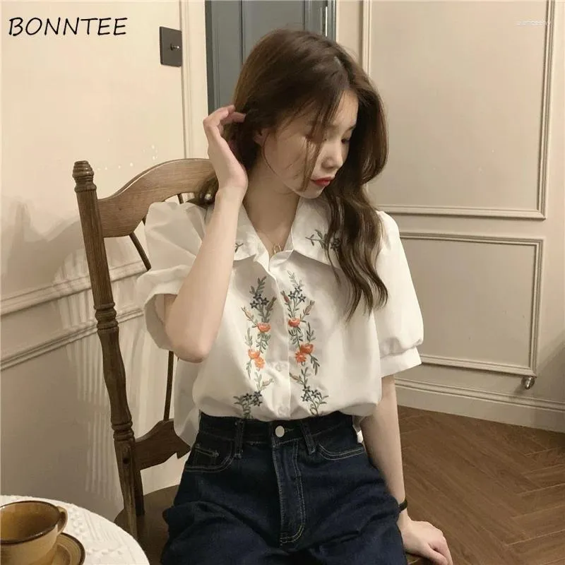 Blouses Femmes Chemises Femmes Broderie Floral Simple Casual All-Match Manches Bouffantes Chic Élégant Coréen Tendance Tops Été Mince Rétro Femme