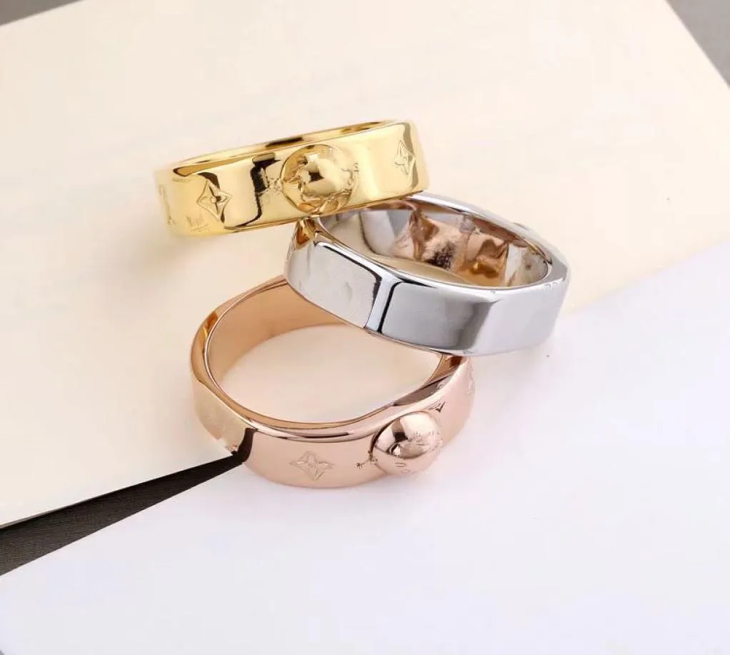 2019 bijoux de créateur de mode femmes anneaux bague NANOGRAM bague de couple en acier inoxydable pour hommes et femmes anneaux de fleurs 3464657