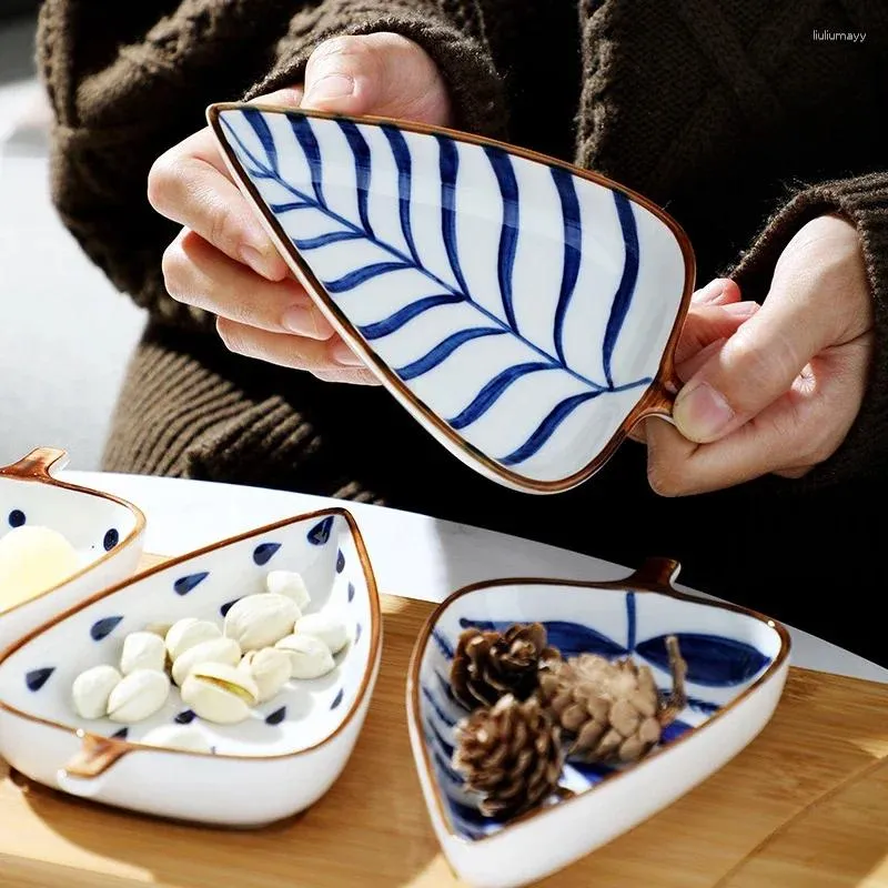 Assiettes japonaises en céramique, plats à feuilles, belle vaisselle pour la maison, ensemble de collations, plateaux de service, plateau de fruits secs, cuisine