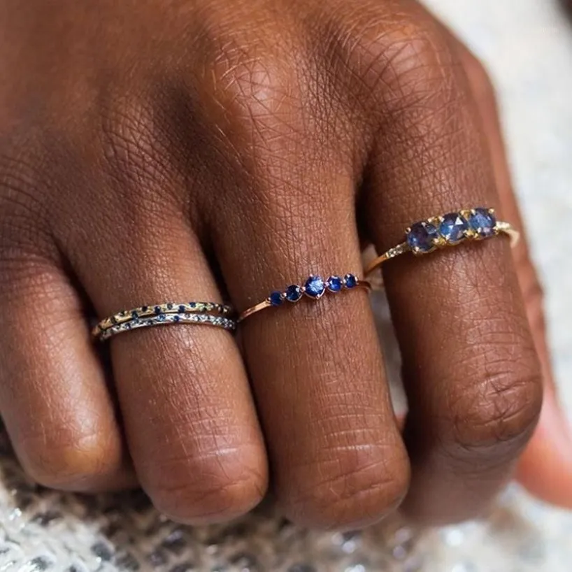 Eheringe UILZ Minimalistischer dünner Ring mit Stein Blau Kleiner runder Zirkon Einfach für Frauen Stapeln Anneau CZ Modeschmuck280S