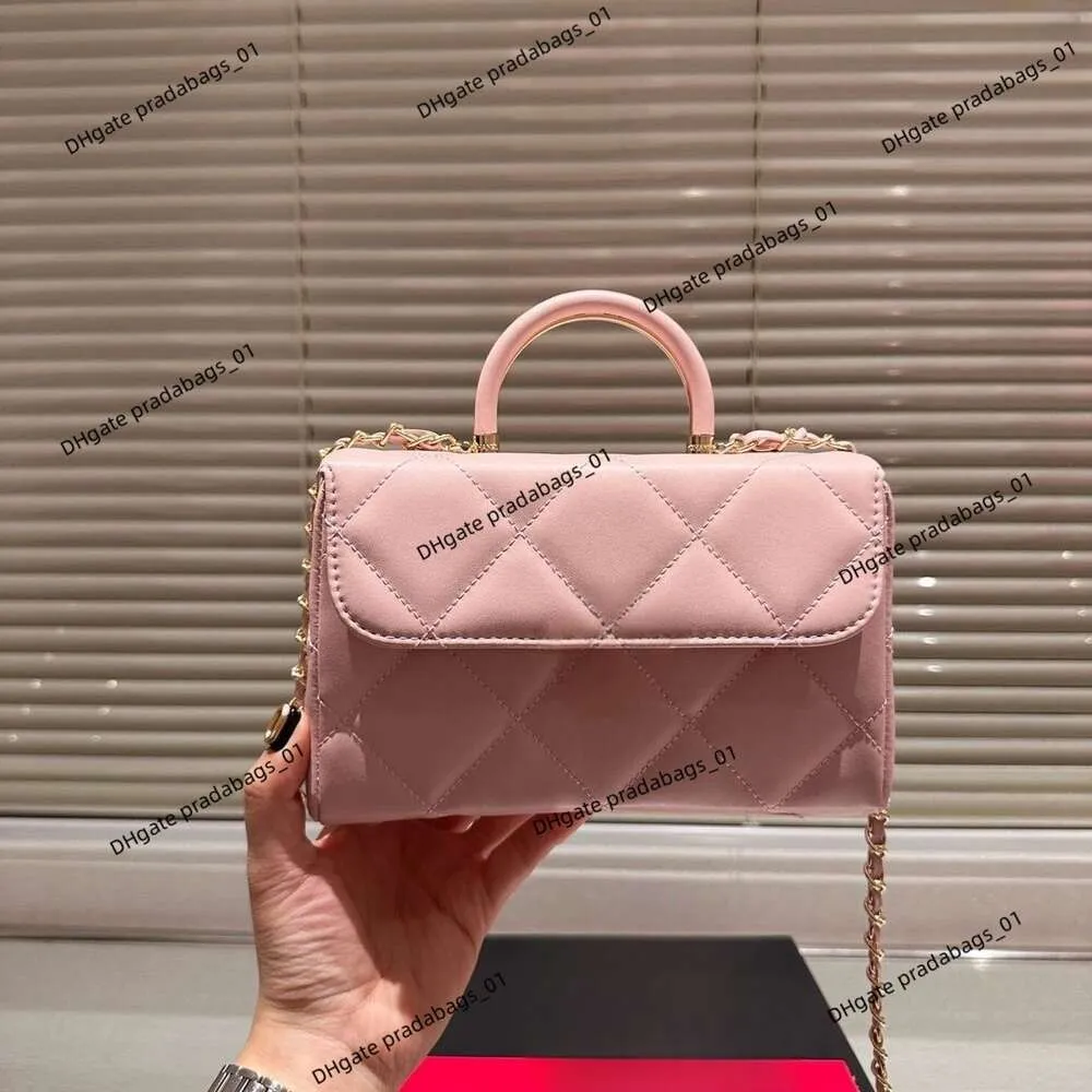 Kvinnors lyxväska designer handväska plånbok ny modehandtag lådhandhållen en axelpåsar fashionabla high end pendling purses damväskor