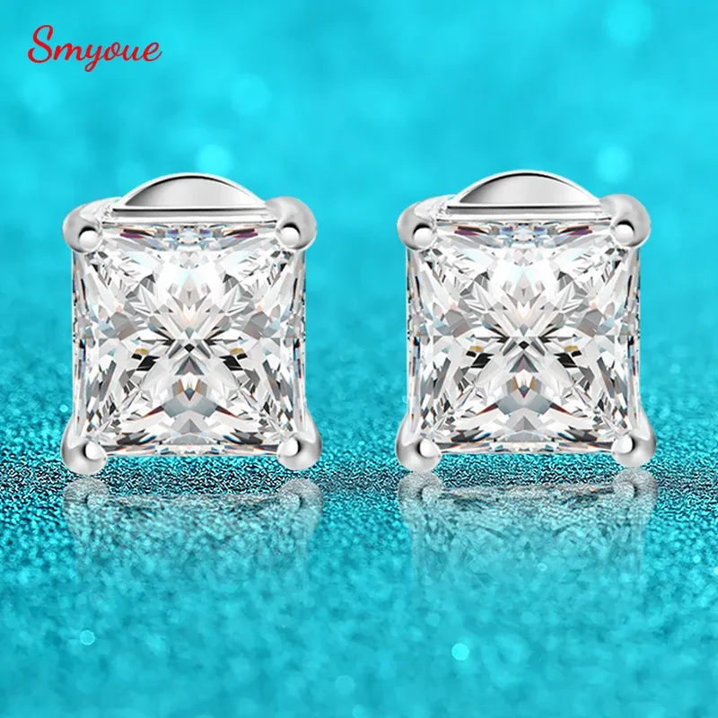 Boucles d'oreilles Smyoue princesse coupe 0.45CT Moissanite boucles d'oreilles pour femmes hommes VVS simulé diamant clous d'oreille 925 bijoux en argent Sterling