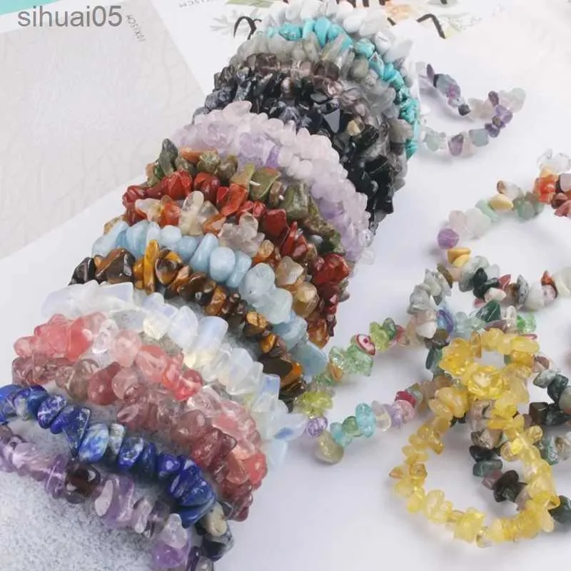 Beaded Natural Crystal Gemstone Irregular Crushed Stone Bracelet for Women Men Elastic Bracelet Fashion Jewelry Accessories YQ240226