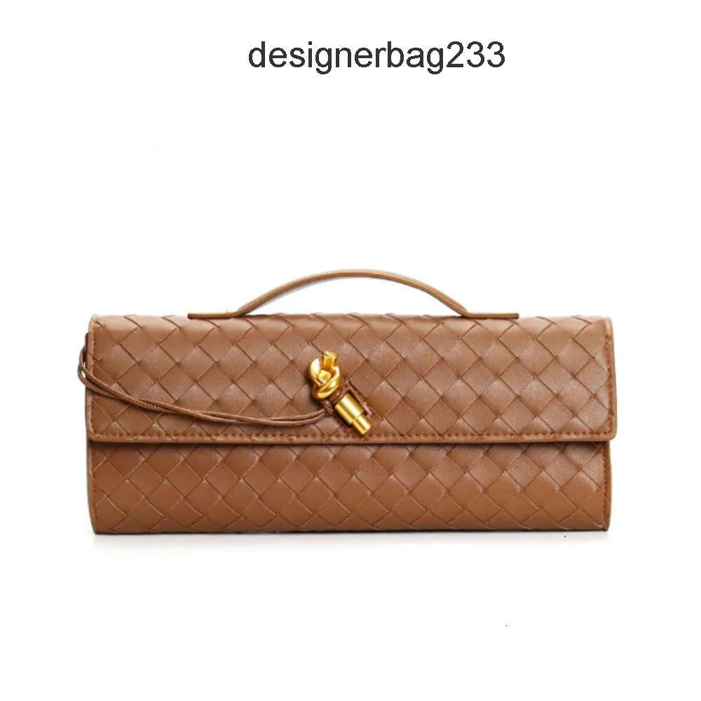 Diagonal Lady Clutch New French Single Lock Bottegs Tessuto Venets 2024 Borsa Hardware Borse con fibbia lunga Fatte a mano Croce Andiamo Borsa a tracolla Donna PMLQ