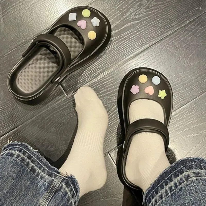 Chinelos Plataforma Kawaii Slides Sapatos Bonito Branco Verão 2024 Mulheres e Senhoras Sandálias Na Praia Grosso Normal Top Designs Vip 39