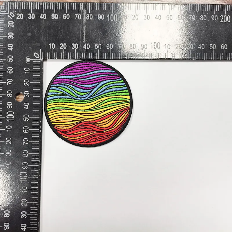 Logotipo do arco-íris bordado apliques acessórios remendos bordados diy roupas costura logotipo personalizado ferro em remendos