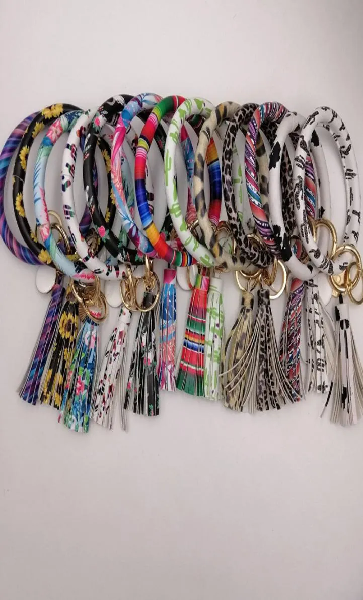 10pcs mixed colors PU Leather O Key Chain Custom Circle Tassel Wristlet Bracelet Keychain Women Girl Key Ring Wrist Strap4289176