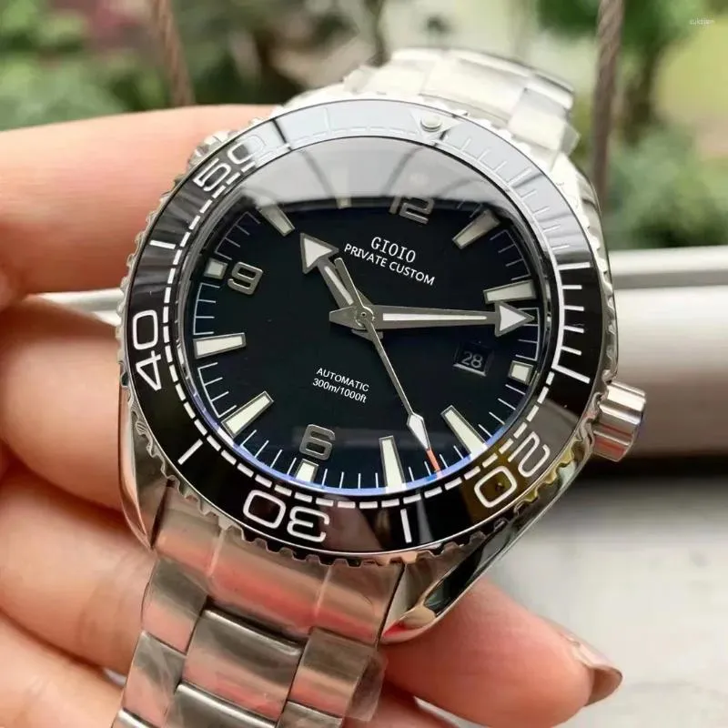 Montre-bracelets Luxury Automatic Watch for Men Watchs mécaniques Bracelet en acier inoxydable Céramique bleu noir