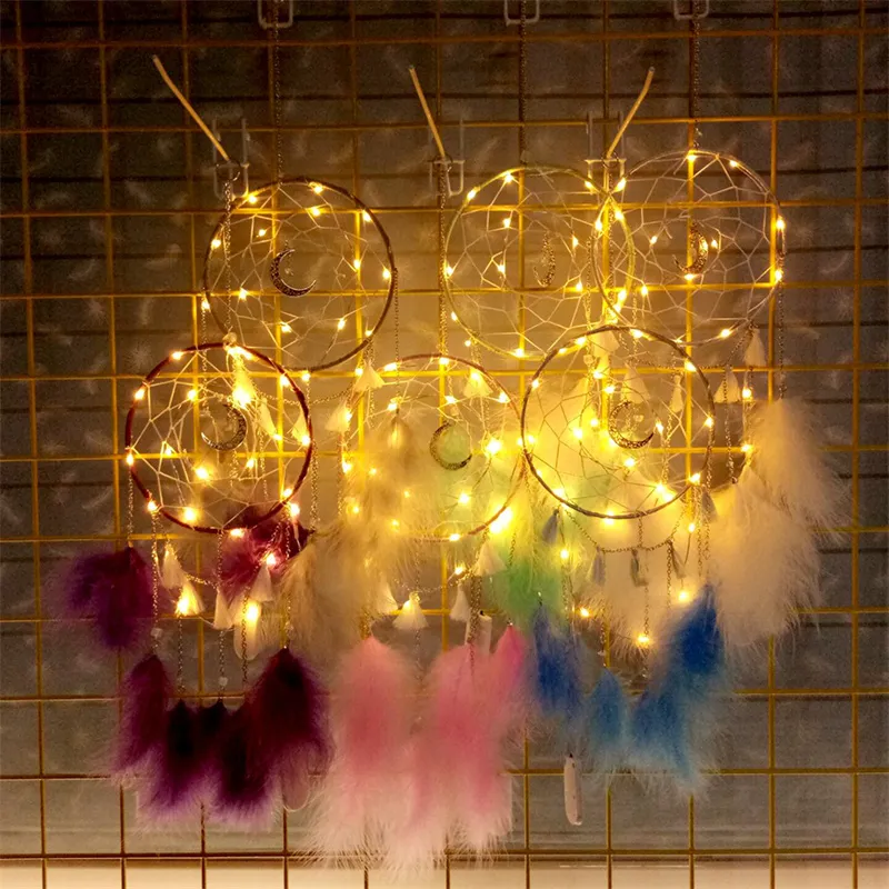 الحفل ديكور حلم الماسك الرياح 6 ألوان LED ريشة الجدار معلقة زخرفة Dreamcatcher Decorations T9i002573