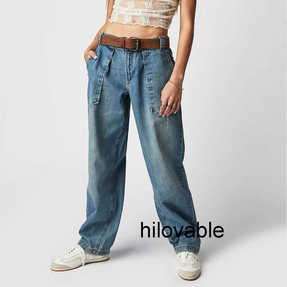 Fashions Hilovable Slim Fit Fashion Jeansの女性