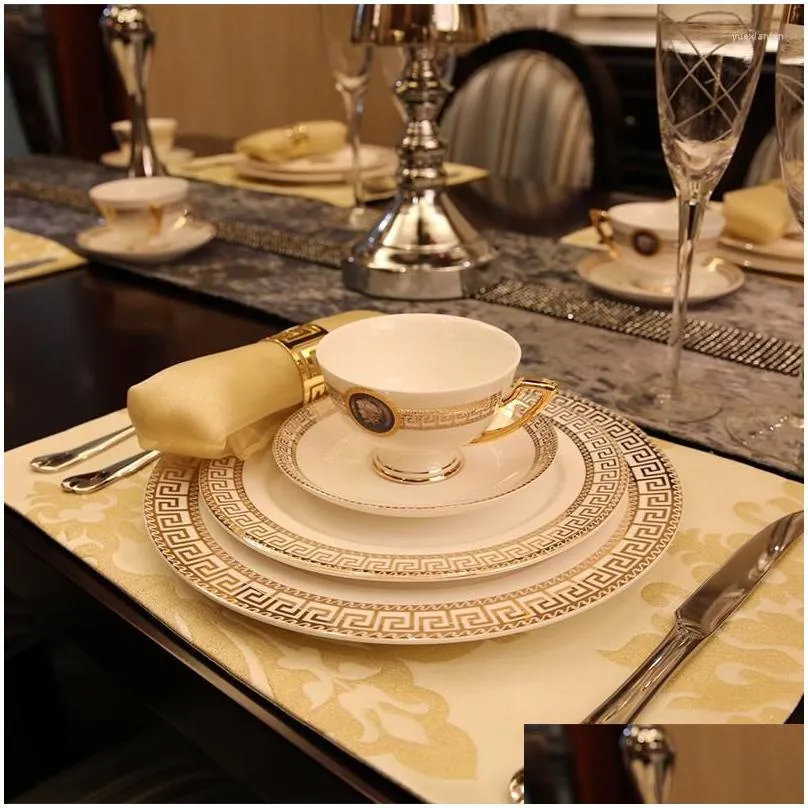 Diskplattor Party Set Table Seary Gold Ceramic Dinner Cotlecty Luxury Servies Komplett Drop Delivery Home Garden Kök Matbar DH7BI