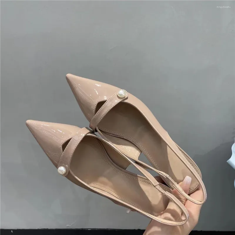 Sapatos de vestido linha com couro de patente de pérola apontou sandálias de salto alto fino nude all-match boca rasa sexy mulheres