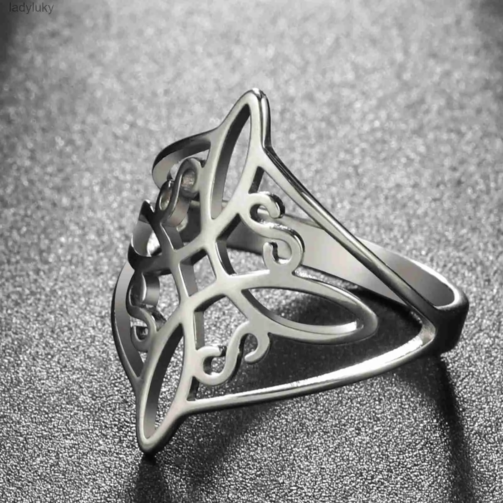 Solitaire Ring Witch Knot en acier inoxydable Ring Wiccan Cross Celtics Knot Women Rings Witchcraft Bonne Luck Protection Amulet Nouvel An 2023 Cadeaux 240226